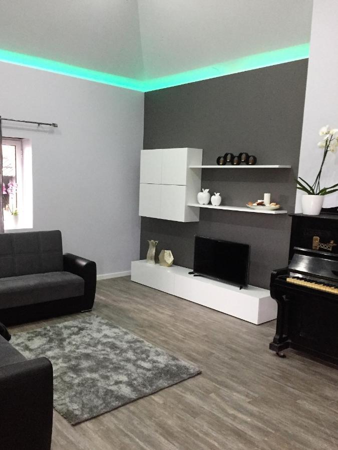 Cottage Quinze, Contemporary Designed Cottage With Swimming Pool Ponta Delgada  Buitenkant foto